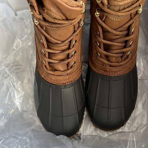 NEW!! Tommy Hilfiger Reise Brown/Leopard Duck Boot Size 7 - Picture 11 of 11